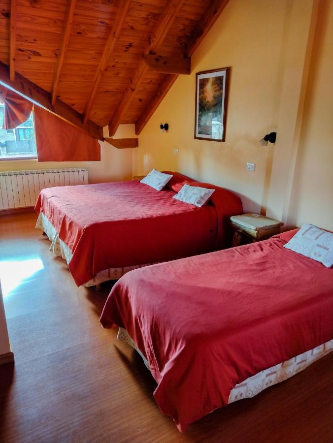Hotel Y Cabanas Casa De Piedra Trevelín Ngoại thất bức ảnh