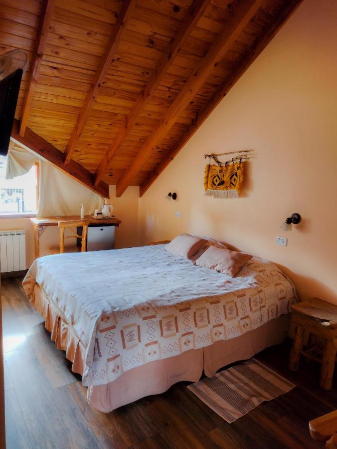 Hotel Y Cabanas Casa De Piedra Trevelín Ngoại thất bức ảnh